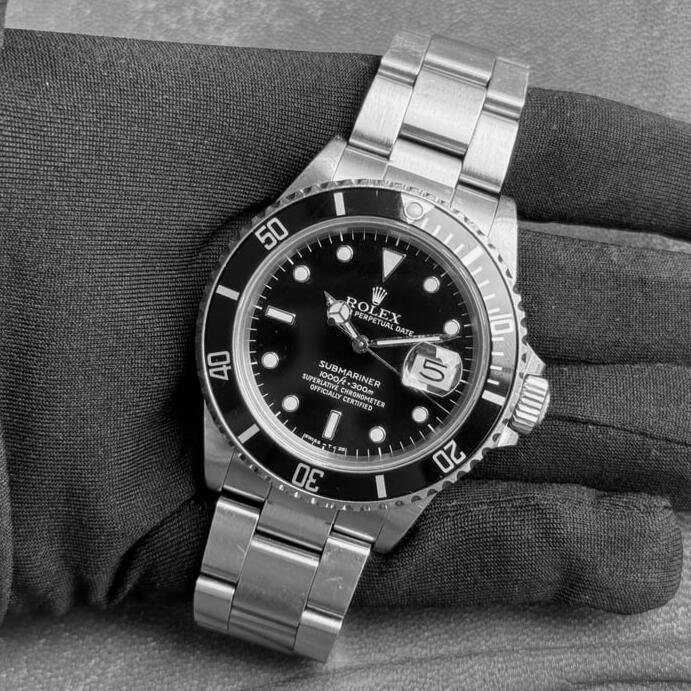 Exemple de zubmariner 16610 en vente en 2025